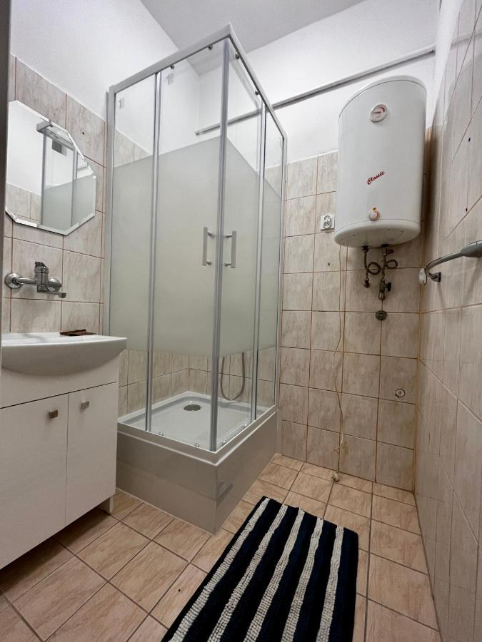 Close To The Main Square Apartment Krakow Exterior photo